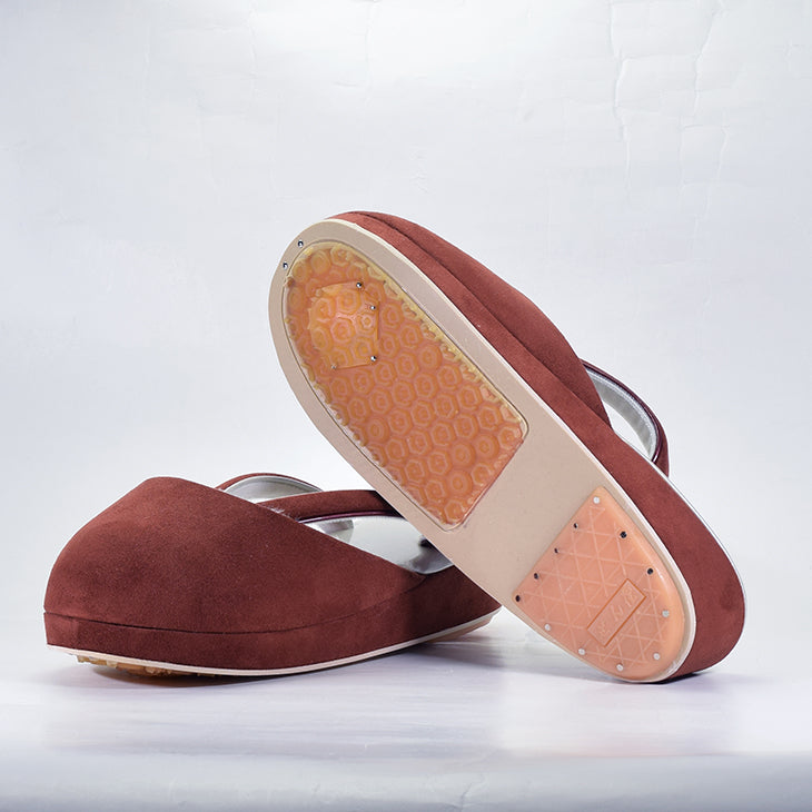 防寒草履(ムートンファー付)Lサイズ 赤茶<br>【爪付き草履】痛くない草履 痛くなりにくい草履 女性 レディース 爪付 防寒 雨用 雪用 滑り止め 雨の日 雪 雪の日 防水 草履カバー ムートンファー 母の日 プレゼント クリスマス 誕生日 敬老の日 ギフト【銀座 ぜん屋】